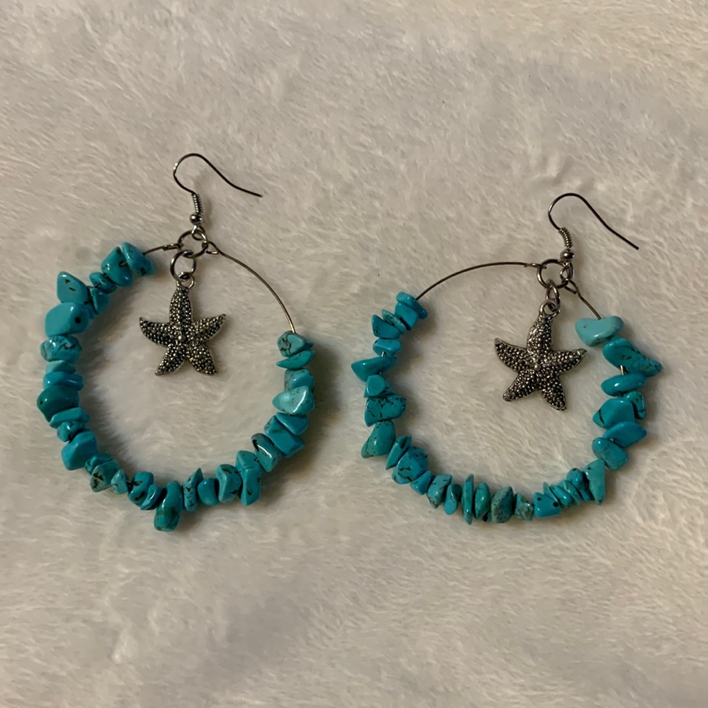 NEW Hand made turquoise beachy starfish earrings